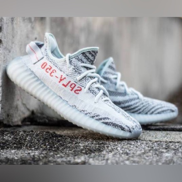 NWT Adidas Yeezy Boost 350 V2 Blue Tint 7.5 Men
